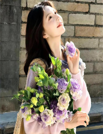 短片人物解析：《着魔的丽莎》中的演员的表演技巧与角色塑造 认识人物与故事的互动